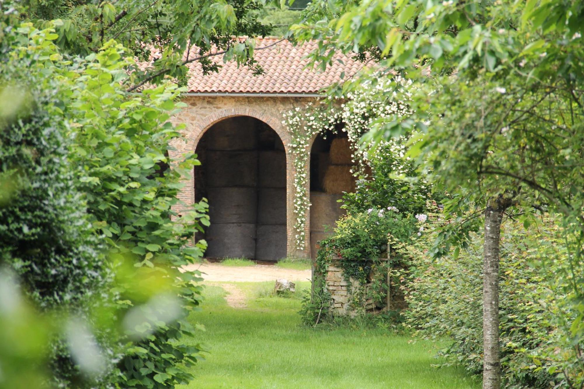 Domaine des Roches Blanches - Site Classé Le Pin  Exterior foto